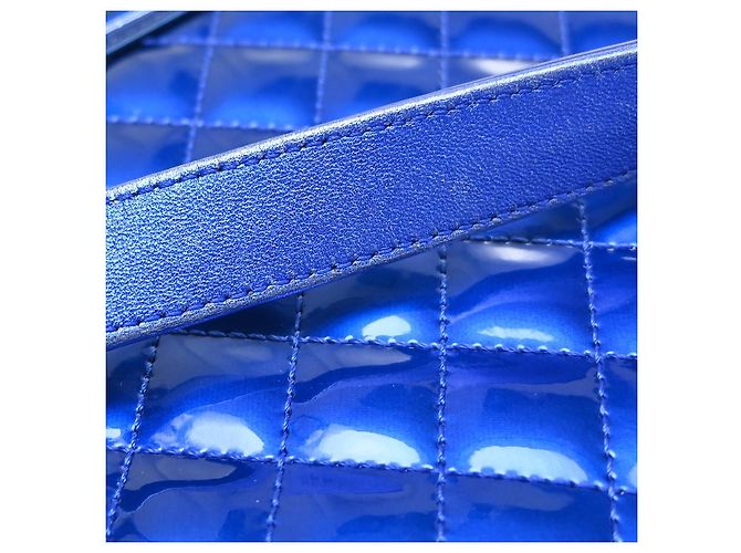 Chanel Boy Flap Trapuntato Vernice New Medium Blu - vista 6
