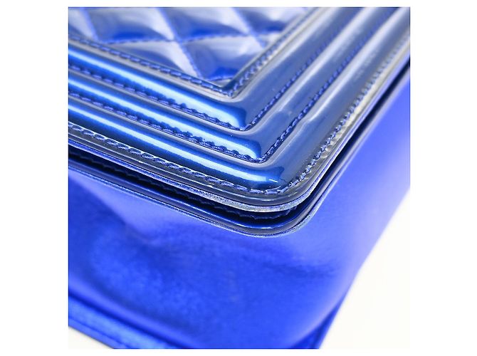Chanel Boy Flap Trapuntato Vernice New Medium Blu - vista 7