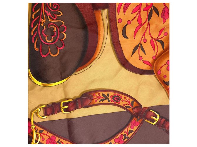 Hermès Foulard Hermes Carre 90 Festival Marrone - vista 9