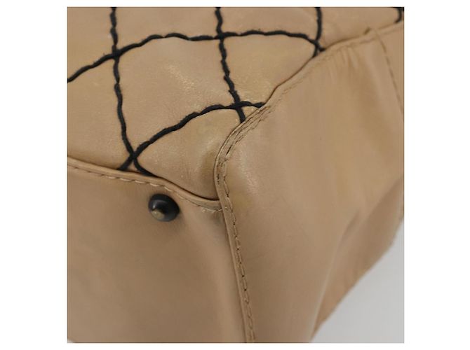Bolsa CHANEL Wild Stitch em couro Perfo Bege Ouro CC Auth mr2706 Dourado - vista 11