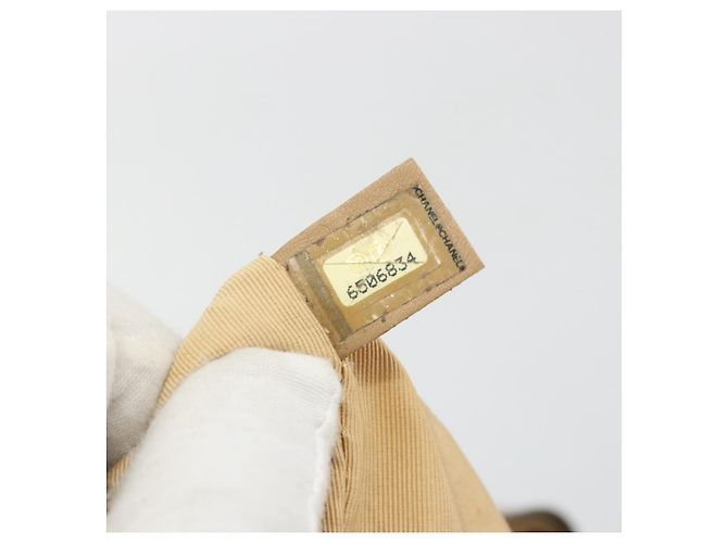 Bolsa CHANEL Wild Stitch em couro Perfo Bege Ouro CC Auth mr2706 Dourado - vista 24