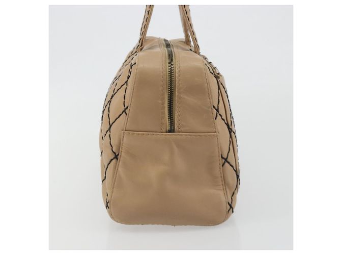 Bolsa CHANEL Wild Stitch em couro Perfo Bege Ouro CC Auth mr2706 Dourado - vista 4