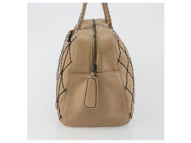 Bolsa CHANEL Wild Stitch em couro Perfo Bege Ouro CC Auth mr2706 Dourado - vista 5