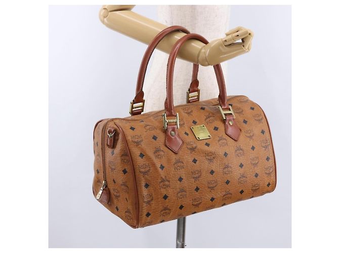 Borsa MCM Vicetos Logogram PVC Pelle 2way Marrone Oro Auth 193981 D'oro - vista 24