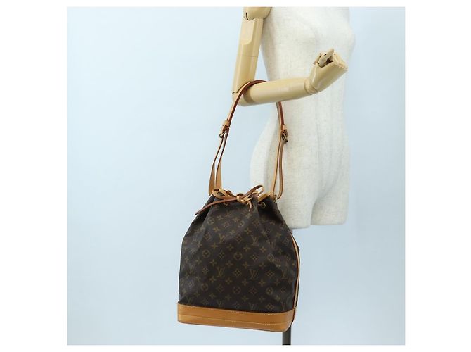 LOUIS VUITTON Borsa a Spalla Monogram Noe M42224 LV Auth 191861SAV Monogramma - vista 23