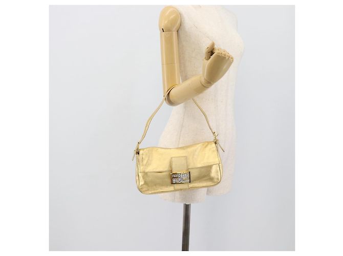 FENDI Bolsa de Ombro Mamma Baguette de Couro com Strass Dourado Auth yk20666SAM - vista 24