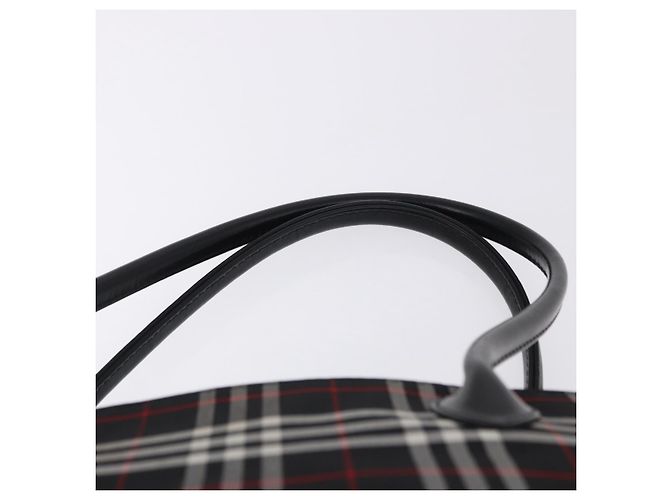 Borsa Tote Burberrys Nova Check Blue Label in nylon nero e argento Auth kk690A - vista 8