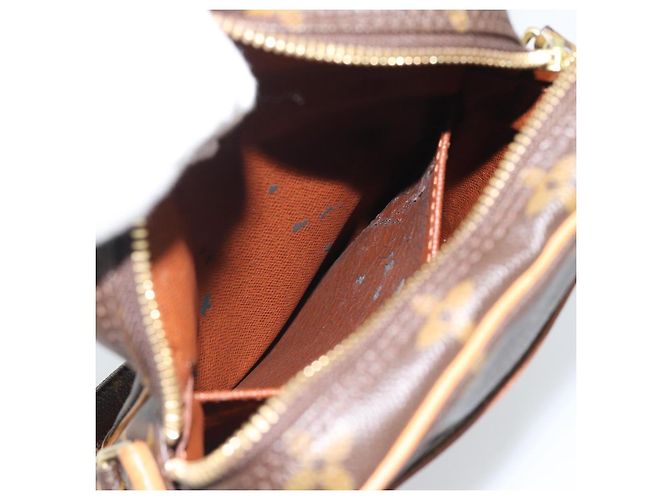 LOUIS VUITTON Monogram Danube Schultertasche M45266 LV Auth 193562A Monogramm - Ansicht 21