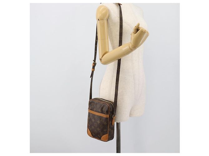 LOUIS VUITTON Monogram Danube Schultertasche M45266 LV Auth 193562A Monogramm - Ansicht 22
