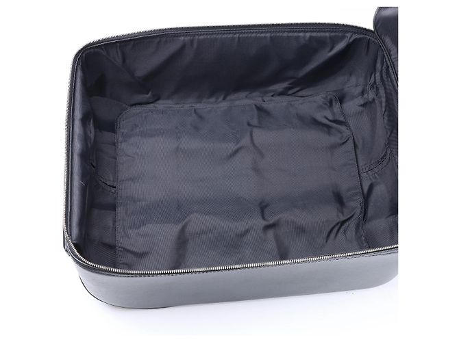 Borsa da viaggio Louis Vuitton Pegase 45 in pelle Taiga verde M23302 Nero - vista 12