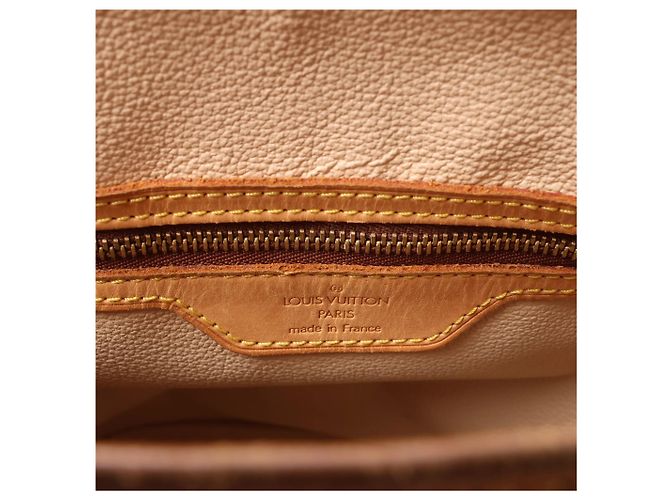 Borsa a tracolla Louis Vuitton Bucket PM Monogram Canvas Marrone M42238 Beige - vista 13