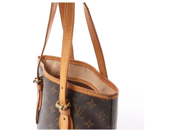 Borsa a tracolla Louis Vuitton Bucket PM Monogram Canvas Marrone M42238 Beige - vista 5