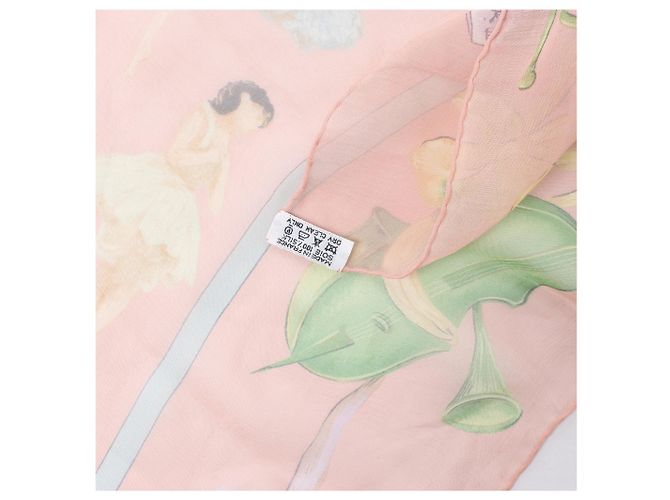Carré 90 Hermès "La Dance ballet" in seta rosa - vista 15