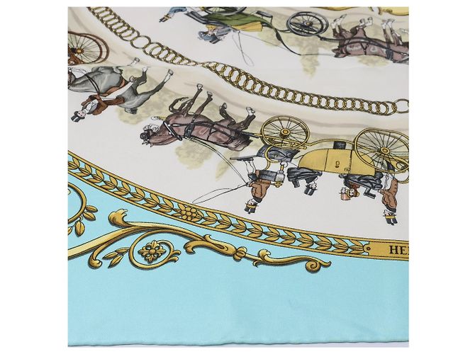 Carré 90 Hermès "LA PROMENADE DE LONGCHAMPS" Fazzoletto di seta Blu - vista 10