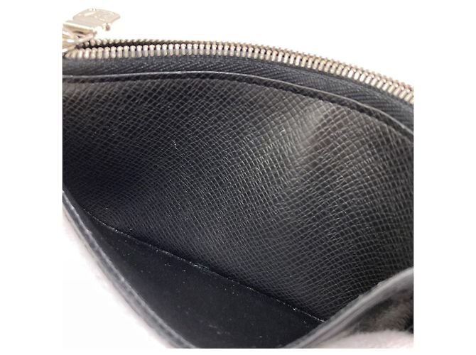 Louis Vuitton Monogram Eclipse Coin Case Black - view 8