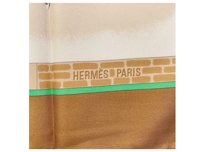 Foulard Carré 90 Les Haras Nationaux di Hermès Marrone - vista 5