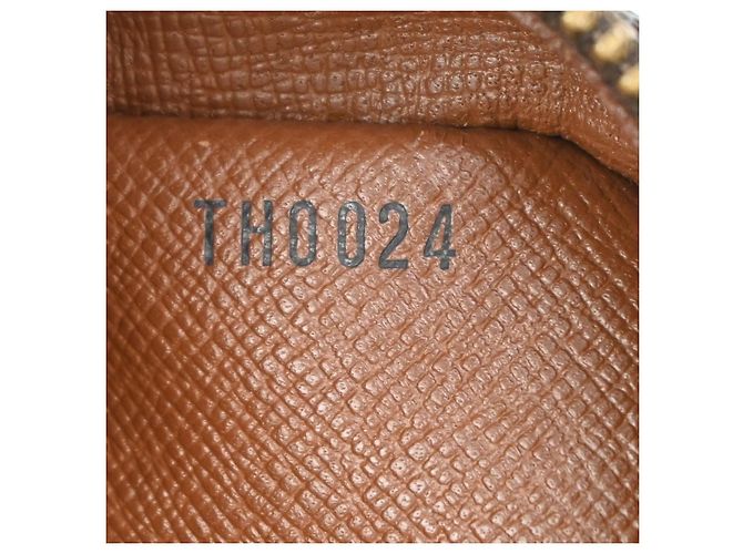 Louis Vuitton Amazone Monogram PM Marrone - vista 7