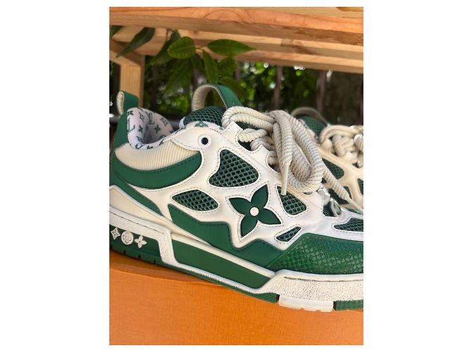 Sneakers Louis Vuitton Skate Verde e Bianco - vista 3