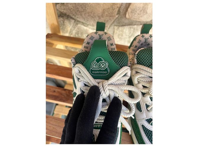 Sneakers Louis Vuitton Skate Verde e Bianco - vista 8