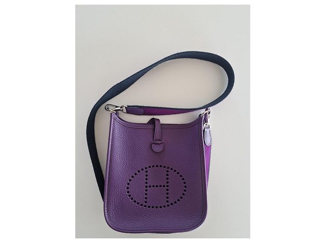 Hermès Evelyne TPM Borsa a Tracolla in Pelle Granulata Violet Porpora - vista 5