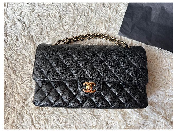 Timeless Borsa Chanel Classic Flap Media in Pelle Caviar Nera Nero - vista 2