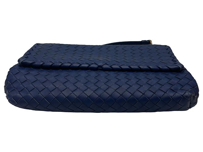 Bottega Veneta Olimpia Intrecciato Microstuds Lambskin Small Bleu - vue 3