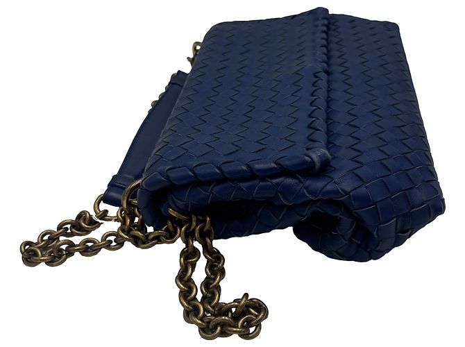 Bottega Veneta Olimpia Intrecciato Microstuds Lambskin Small Bleu - vue 5
