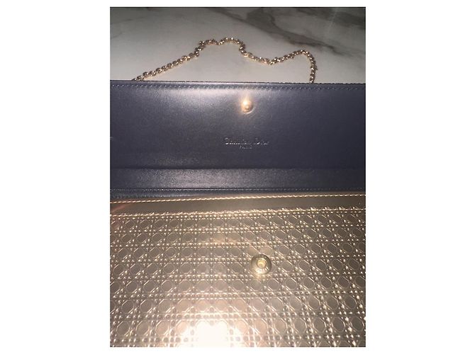 Christian Dior Microcannage Wallet on Chain Pochette Oro D'oro - vista 8