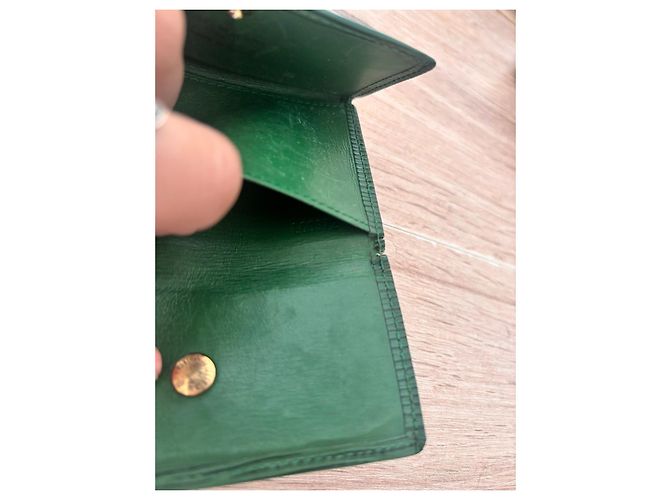 Louis Vuitton Epi Schlüsselhalter Grün - Ansicht 8