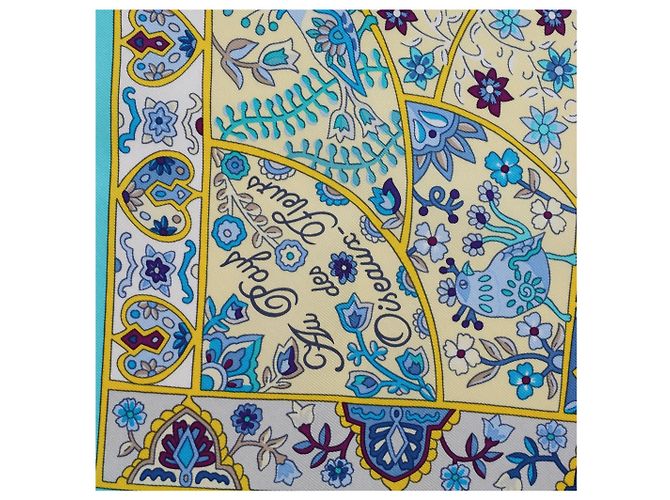 Foulard in seta Hermès Carré 90 "Au Pays des Oiseaux Fleurs" blu - vista 11
