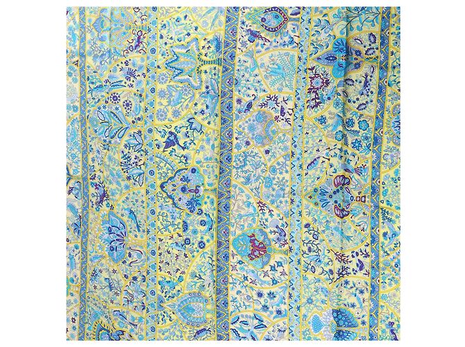 Foulard in seta Hermès Carré 90 "Au Pays des Oiseaux Fleurs" blu - vista 12