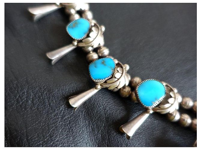 Autre Marque Collana Navajo Squash Blossom in Argento e Turchese Blu - vista 4