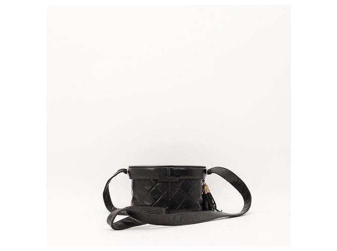 Vanity Beauty case Chanel in pelle trapuntata nera Nero - vista 3