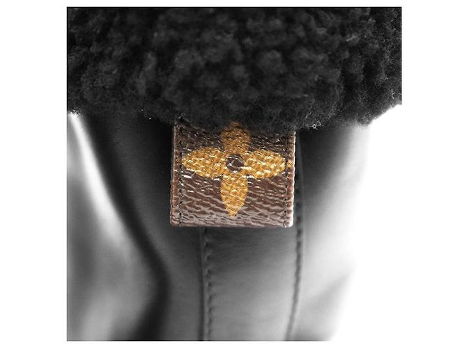 Botas de couro Louis Vuitton Archlight Monogram Flower Preto - vista 12