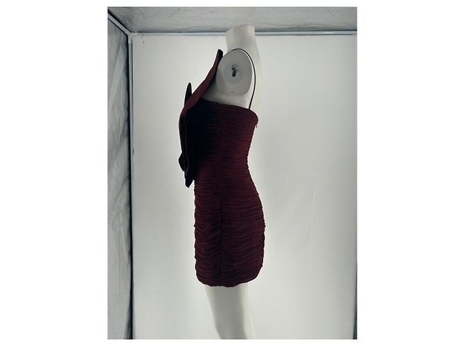 Magda Butrym Gerafftes Kleid mit Reliefblume Rot - Ansicht 3