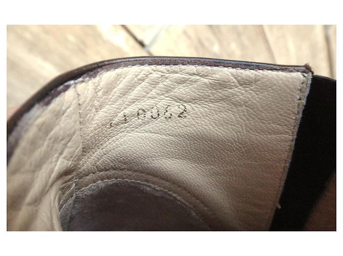 Botines Louis Vuitton en cuero marrón Castaño - vista 8