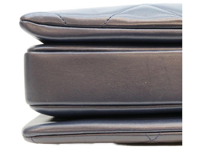 Borsa a tracolla Chanel in pelle di vitello nera Nero - vista 10