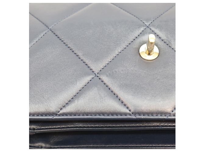 Borsa a tracolla Chanel in pelle di vitello nera Nero - vista 13
