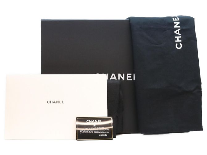 Borsa a tracolla Chanel in pelle di vitello nera Nero - vista 16