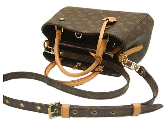 Louis Vuitton Marrone Monogram Montaigne BB - vista 11