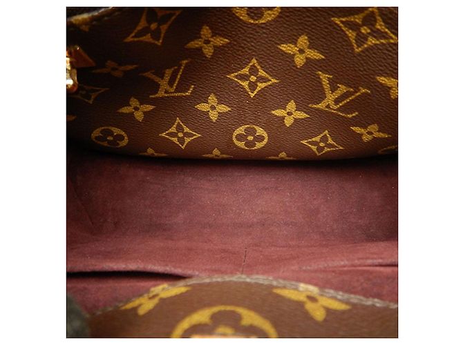 Louis Vuitton Marrone Monogram Montaigne BB - vista 6
