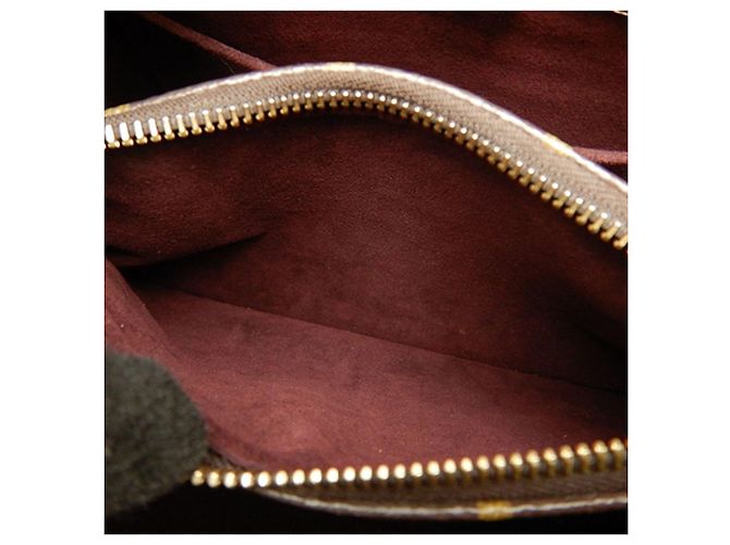 Louis Vuitton Marrone Monogram Montaigne BB - vista 7