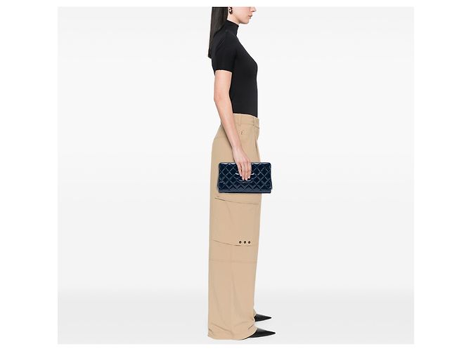 Clutch Chanel Blue CC Quilted Patent Timeless Blu navy - vista 5