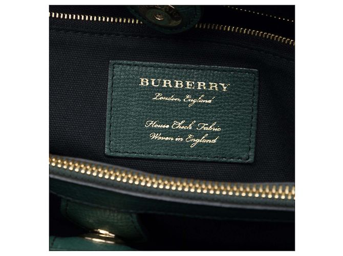 Borsa a tracolla Burberry Green Medium in pelle e House Check Verde - vista 5