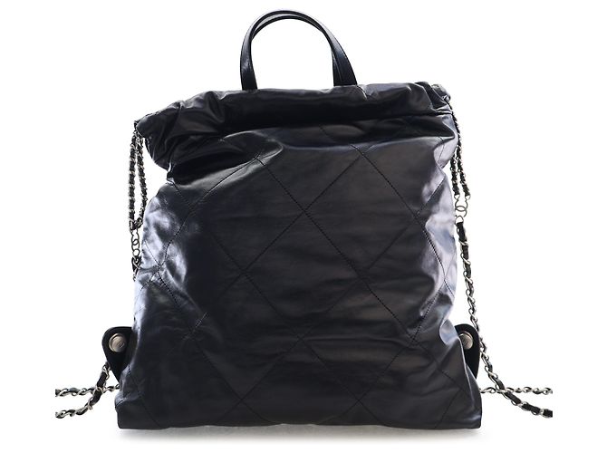 Chanel 22 Rucksack aus glänzendem gestepptem Kalbsleder Schwarz Large - Ansicht 2
