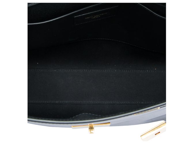 Bolsa de ombro Manhattan em couro envernizado preto tamanho médio Saint Laurent - vista 4