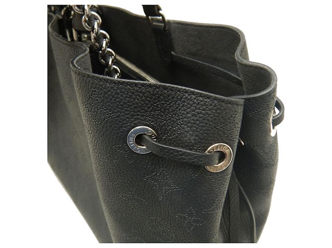 Tote Bella Monogram Mahina nero Louis Vuitton - vista 19