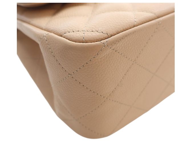 Chanel Beige Jumbo Classic Caviar Double Flap - vista 11