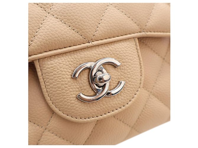 Chanel Beige Jumbo Classic Caviar Double Flap - vista 7