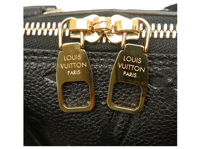 Louis Vuitton Black Monogram Empreinte Neo Alma BB Nero - vista 15